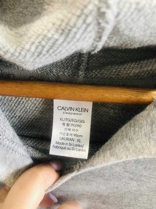 Худі плаття від calvin klein