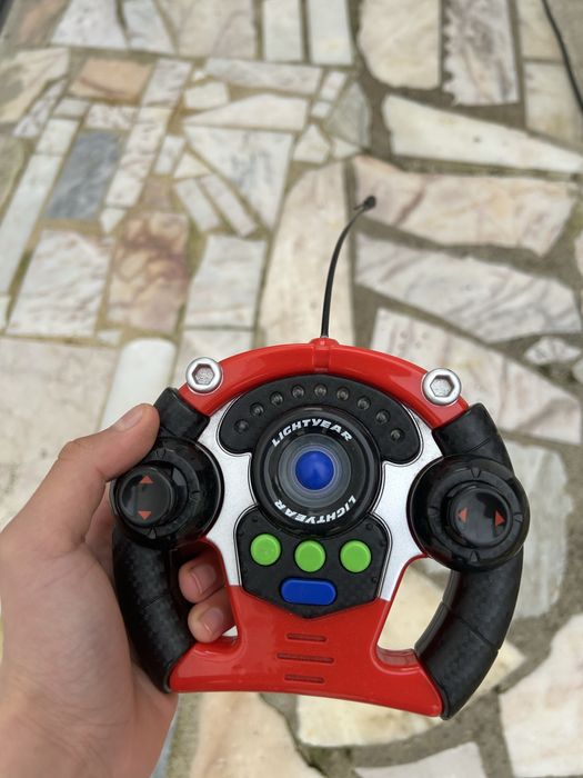 Carro telecomandado do faisca mcqueen