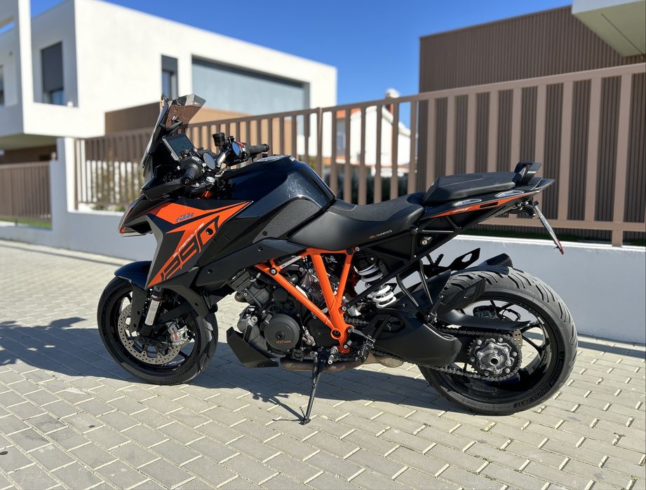 KTM 1290 Super Duke GT
