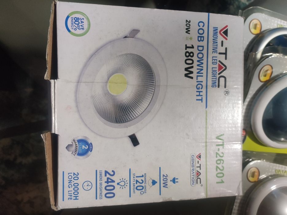 Foco Led - 20 W - 6400 K - classe A++