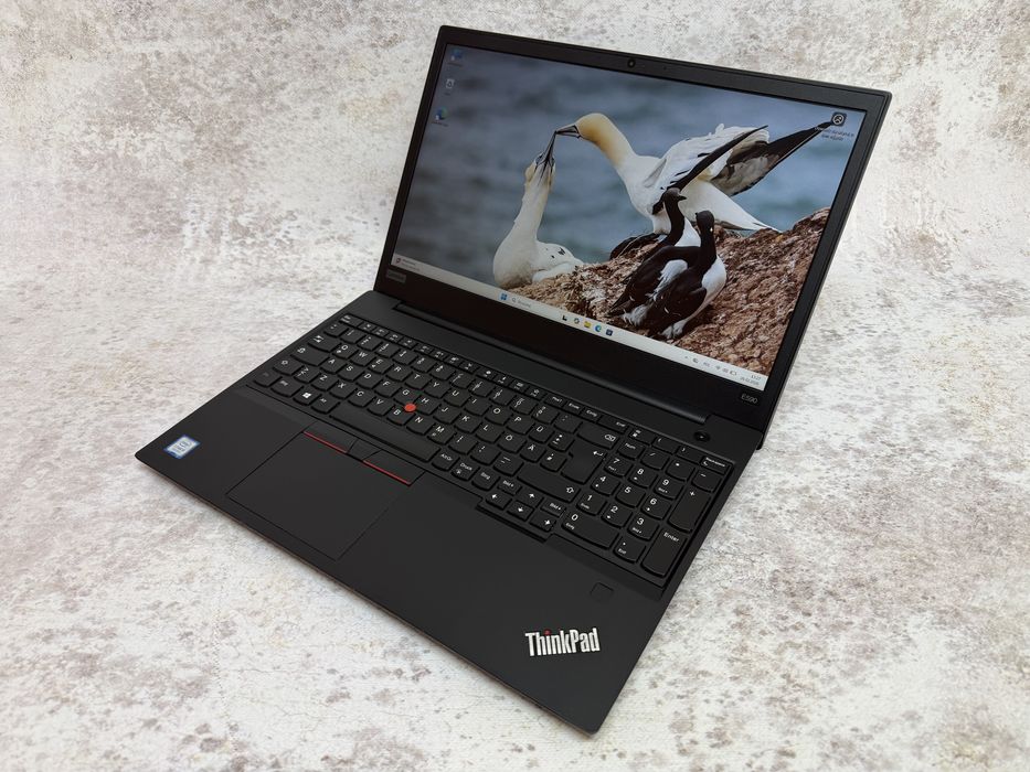 Lenovo Thinkpad E590 / i7 8565 4.6GHz / 12GB DDR4 / 512SSD / 15.6 FHD