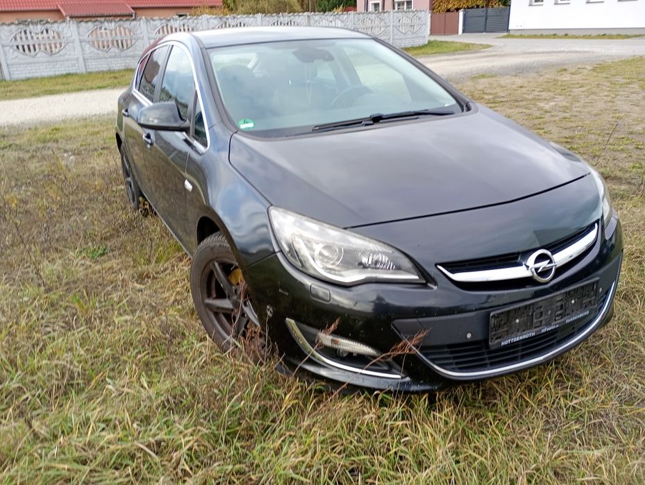Astra j 1.6 CDTI wszystkie części