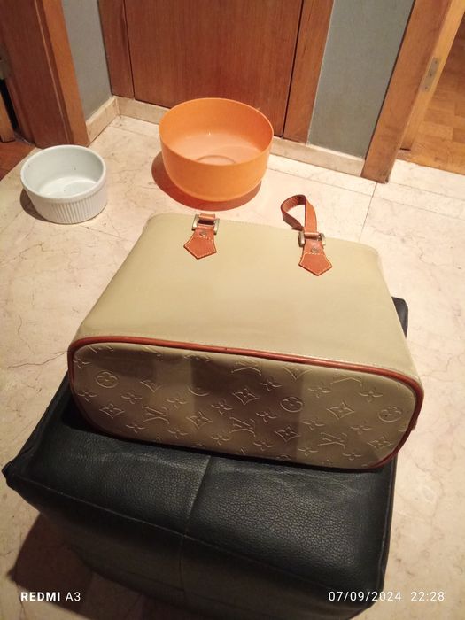 Mala em excelente estado nova