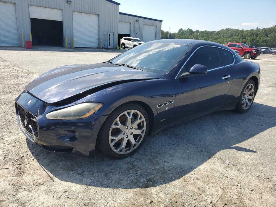 Maserati Granturismo 2008, 4.2L RWD, części USA