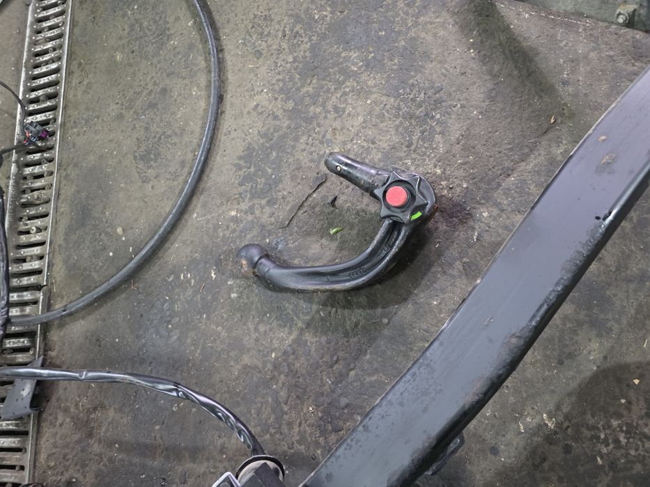 Golf V Hak holowniczy Westfalia