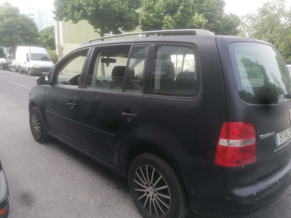 VW touran carros