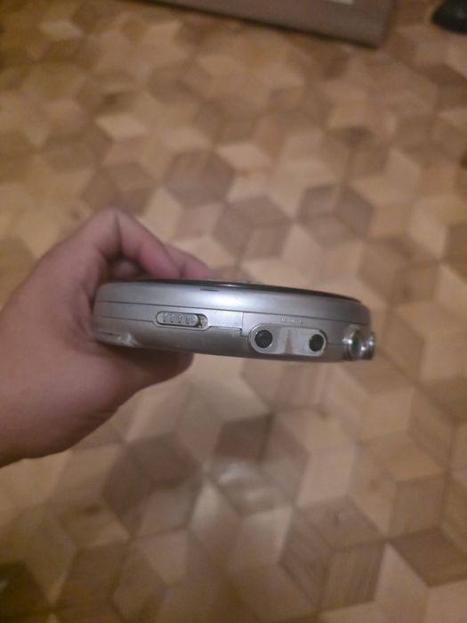 Odtwarzacz CD / MP3 Discman Thomson z radiem FM DSP retro y2k