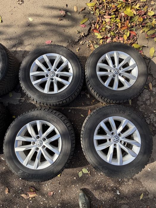 Диски+ шини  VW Passat B8 R16 215/65 Зима Lassa 7-8мм