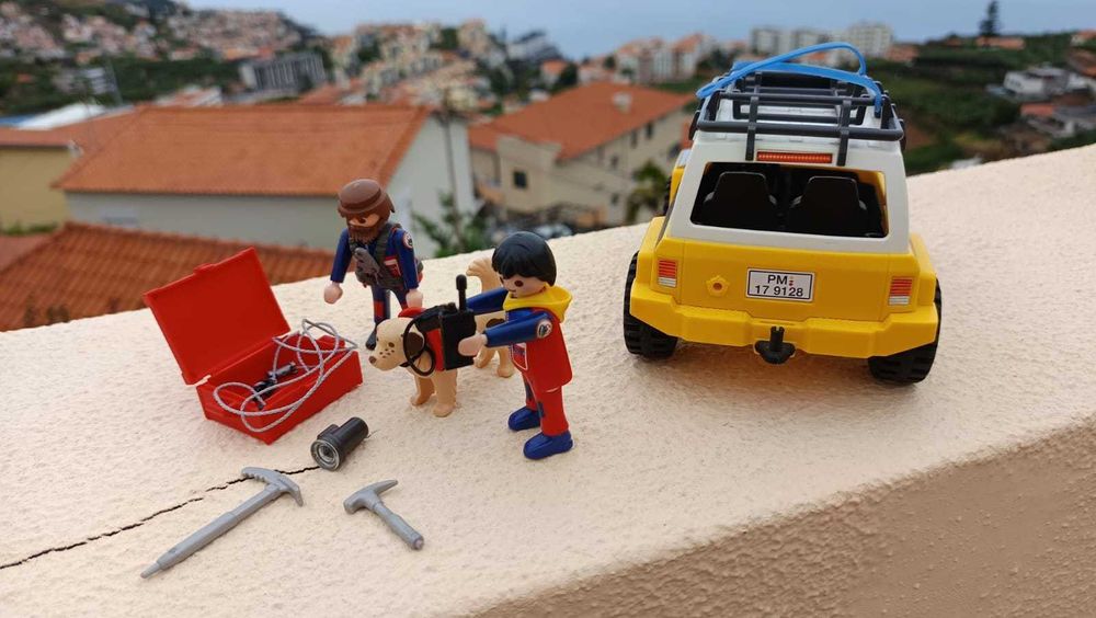 Playmobil Jipe salvamento / Playmobil Mountain Rescue Vehicle 9128