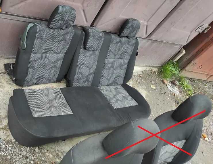 Заднее автосиденье с раздельной спинкой 1 к 2 Sandero Logan Duster