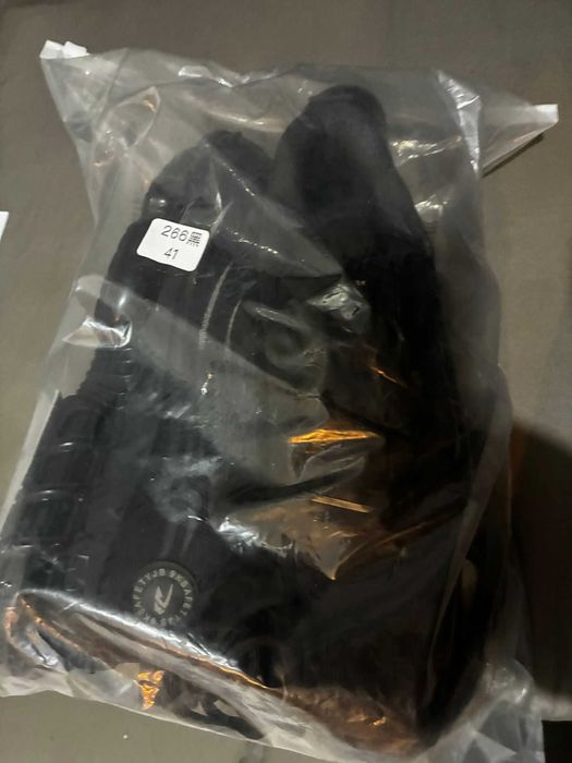 Sapatos biqueira de aço estilosos