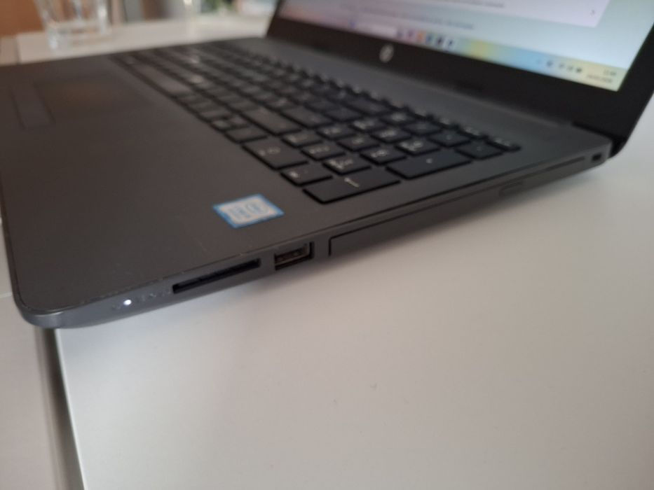 Portátil HP 250 G7 i5 8th gen 16gb RAM