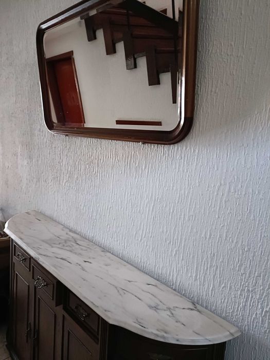 Sapateira com espelho