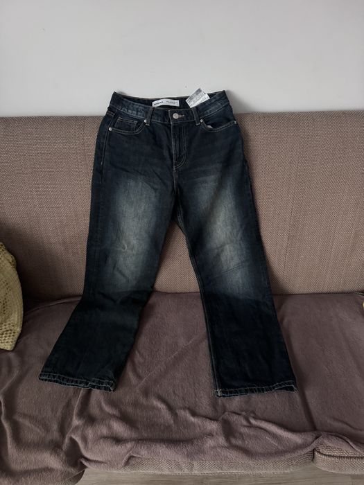 Spodnie Jeansy o kroju wide leg bershka 32