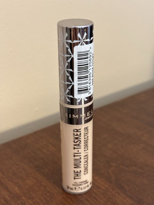 Korektor rimmel Multitasker