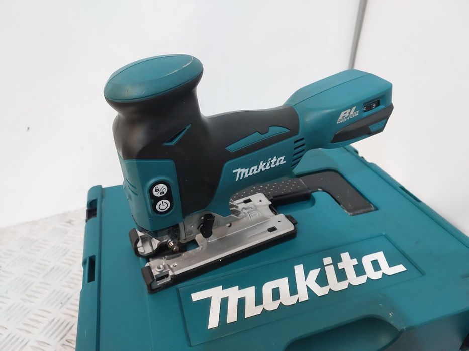 Акумуляторний лобзик Makita DJV 181