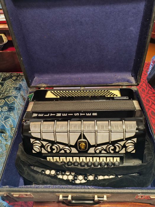 Баян 5-рядний Weltmeister Grandina