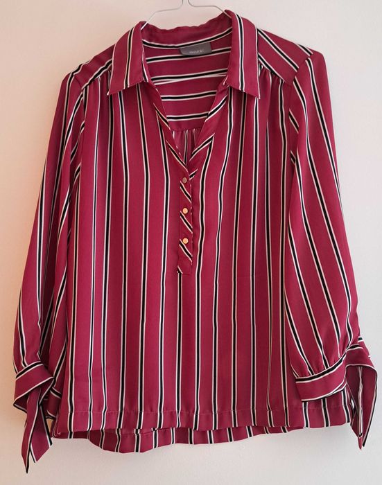 Blusa às riscas