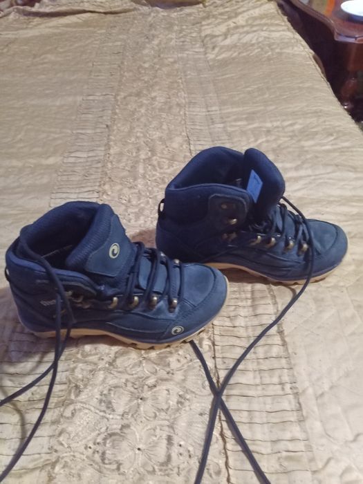 Продам дитячі  черевики