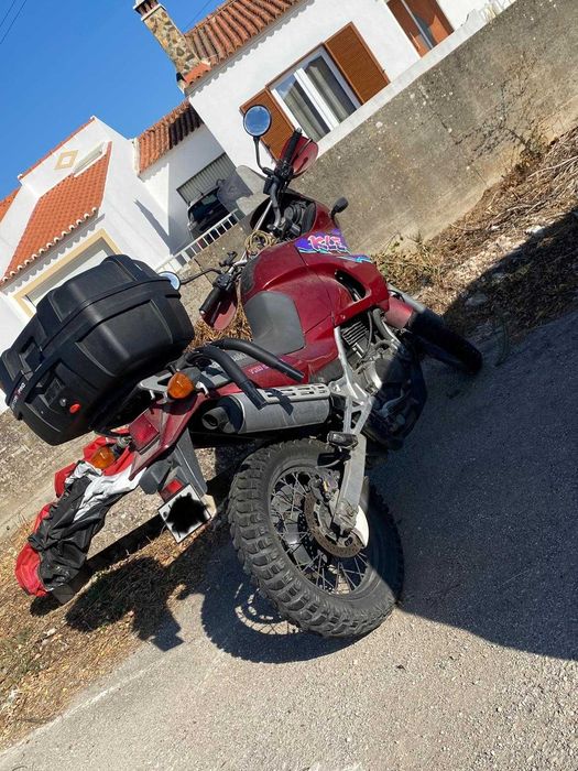Vendo mota Kawasaki KLE 500