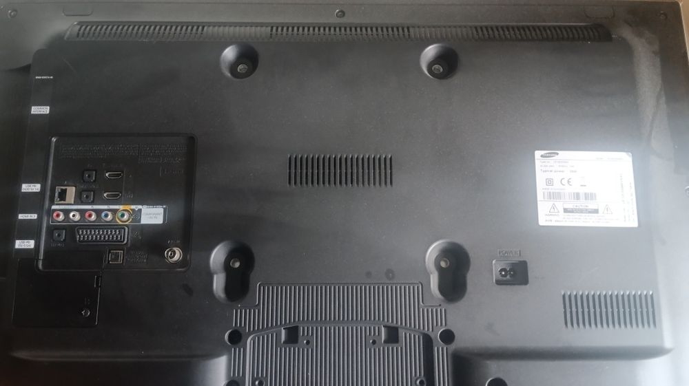 TV Samsung UE32ES5500