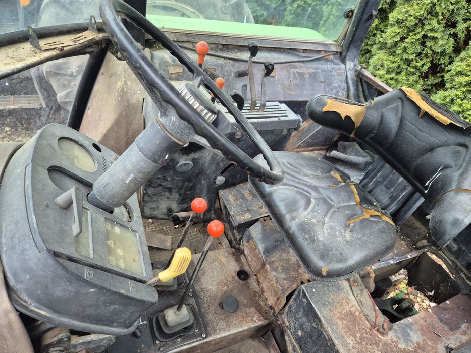 John deere 1640.  Brutto umowa.