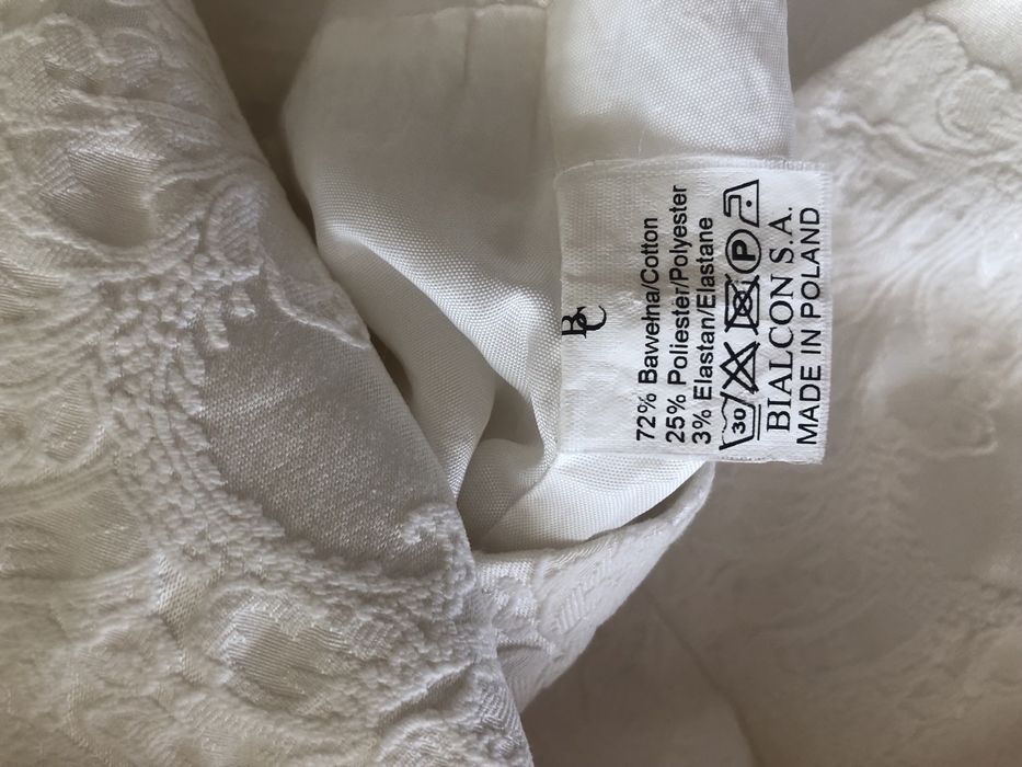 Bluzka elegancka z baskinką Bialcon 36