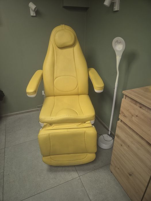 Fotel kosmetyczny elektroniczny