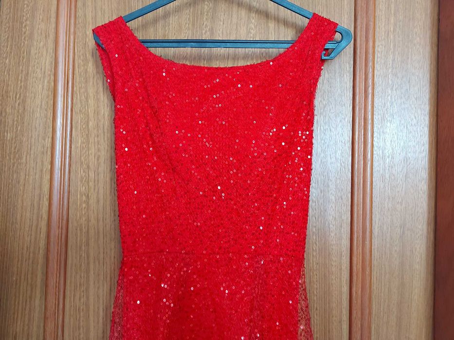 Vestido cerimónia vermelho feito à medida