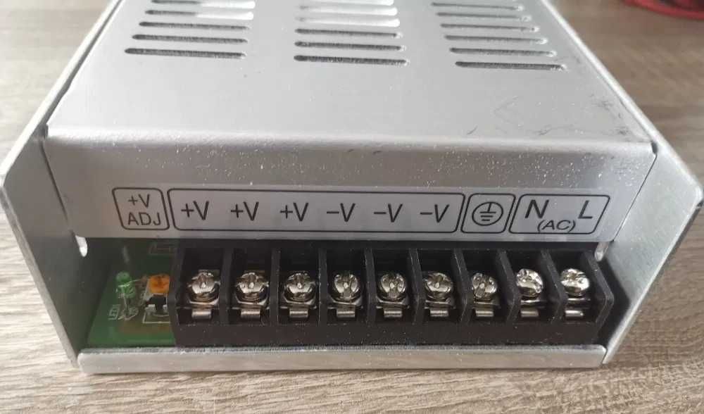 Zasilacz impulsowy PULSAR 200W 24V 7A