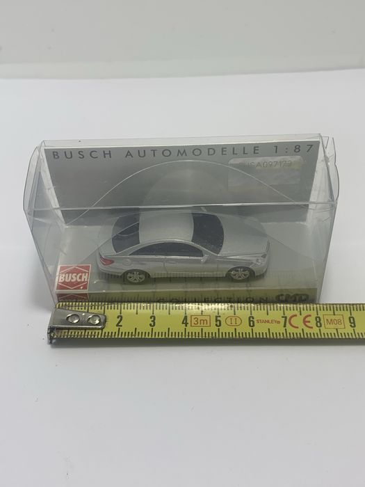 Mercedes E da Busch escala 1/87