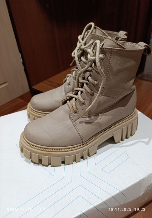 Теплі зимові ботинки 36 розмір колір капучино