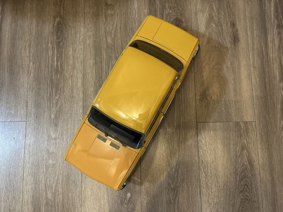 Model samochodu Fiat 125 P kolekcja DeAgostini 1:8