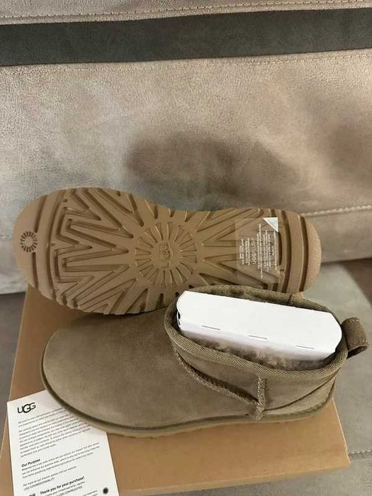 UGG / Mini_Classic  38