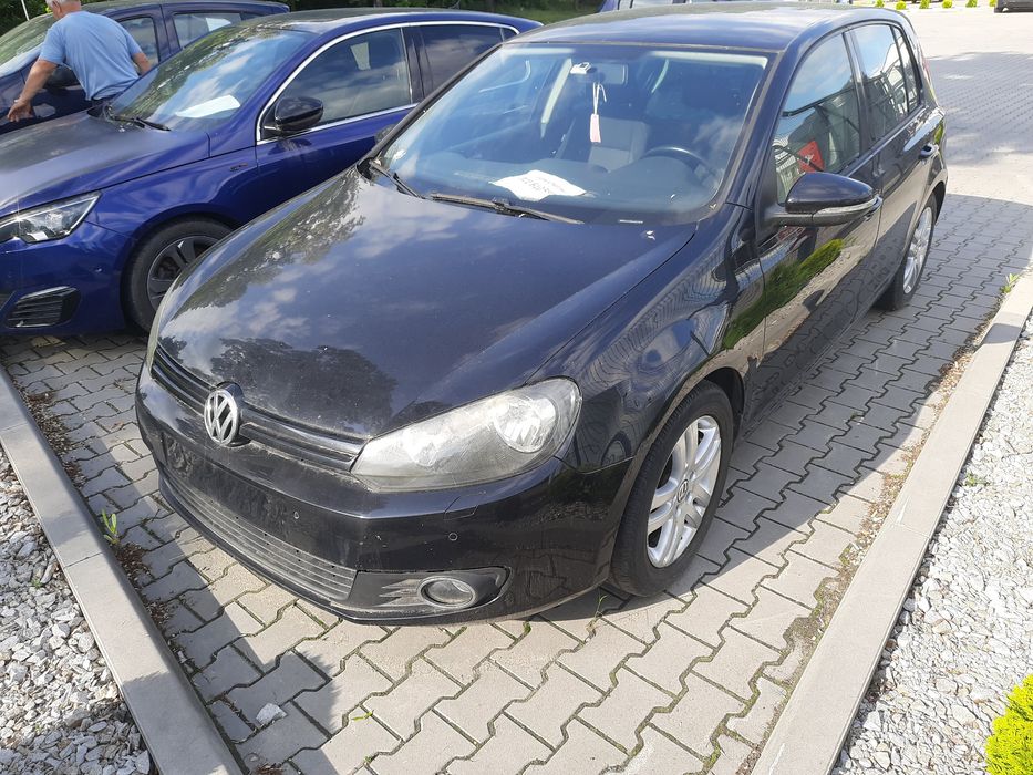 Vw golf 6 1.6TDI grzane fotele klimatronic