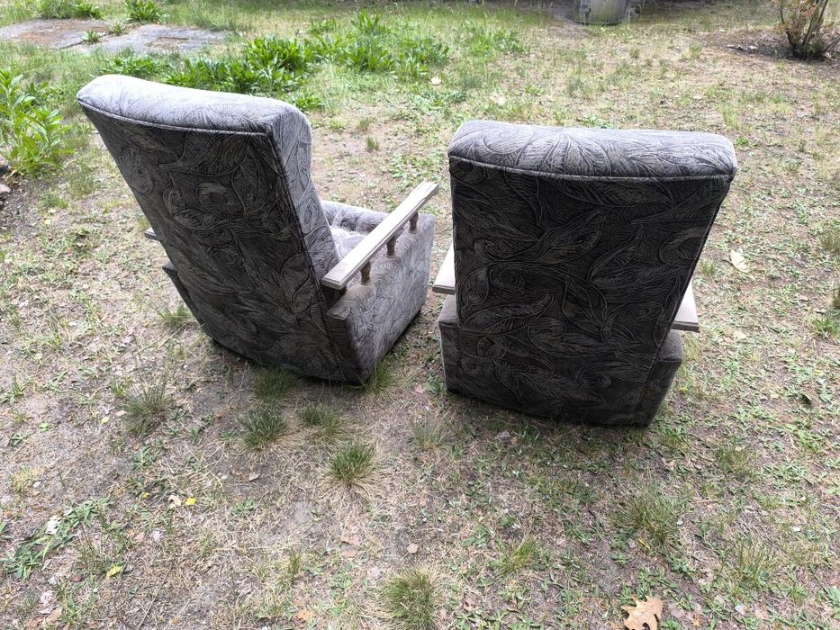 Fotele na działkę, altanę oddam.