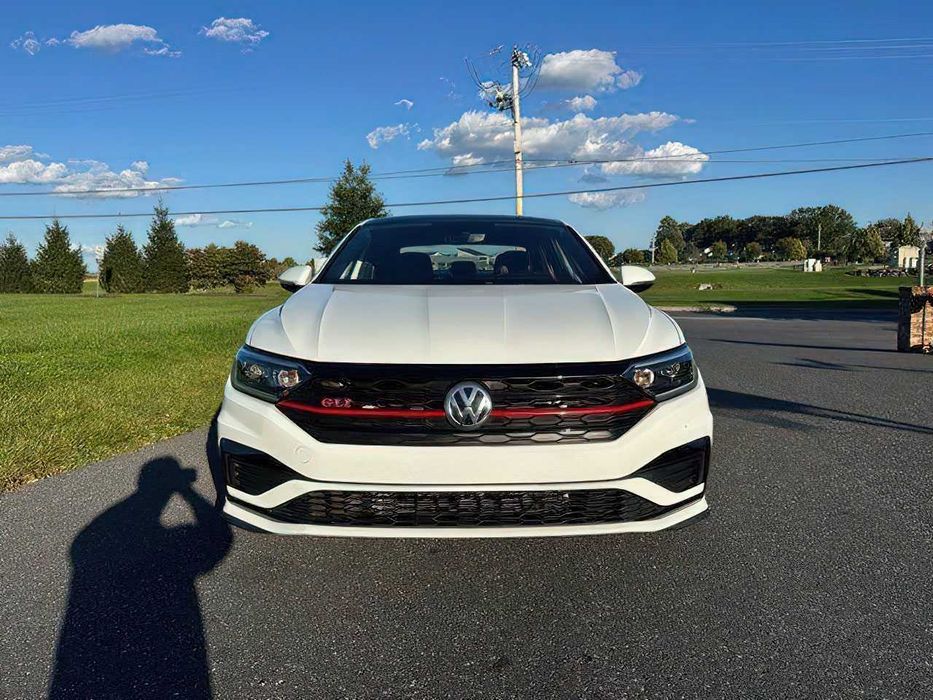 Volkswagen Jetta GLI Autobahn      2019