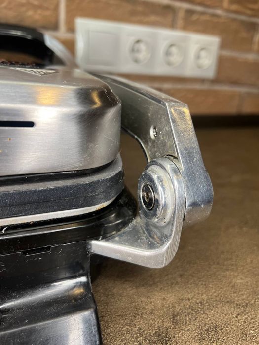 Гриль REDMOND SteakMaster RGM-M806P