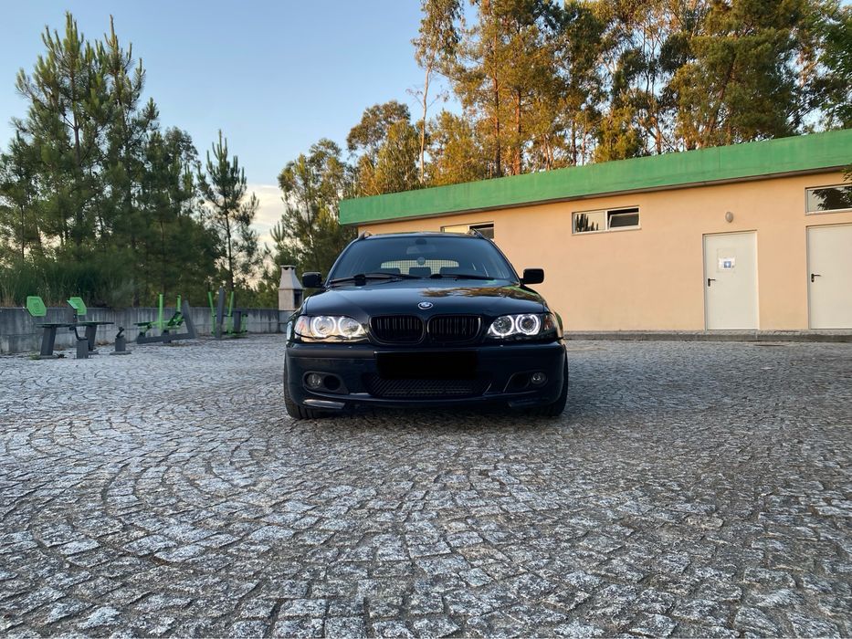 BMW 320d Touring Pack M 150cv – Caixa de 6 Velocidades