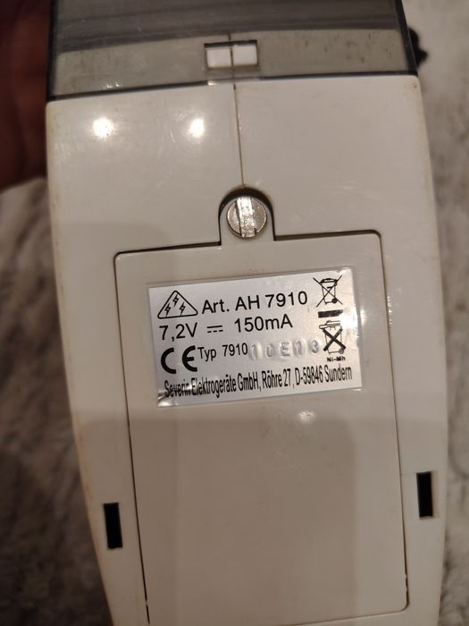 Odkurzacz samochodowy