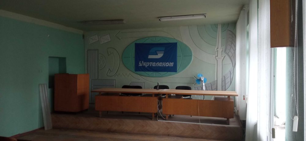 Оренда Укртелеком! 1500,7 м²; смт. Ставище, вул. Цимбала Сергія, 42