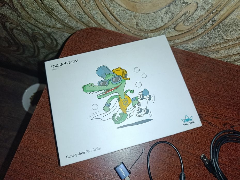 Продам графічний планшет Huion H430P