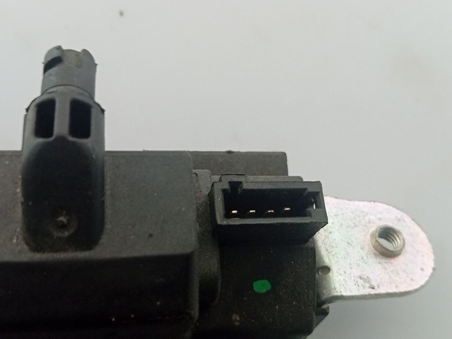 Fechadura / fecho da mala OPEL Astra K