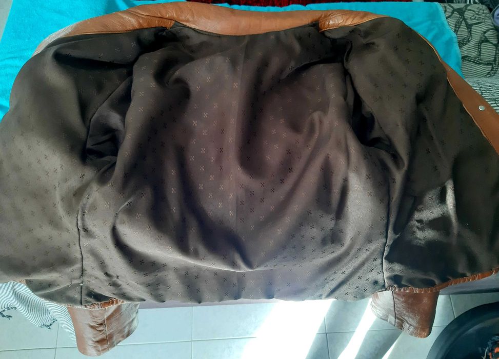 Casaco de cabedal castanho
