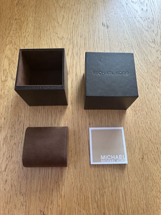Pudełko pudełeczko box etui na zegarek Michael Kors brązowe