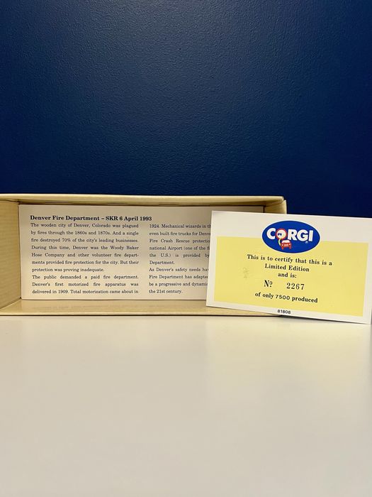 American LaFrance Denver Fire #97325 Limited Edition Corgi Classics