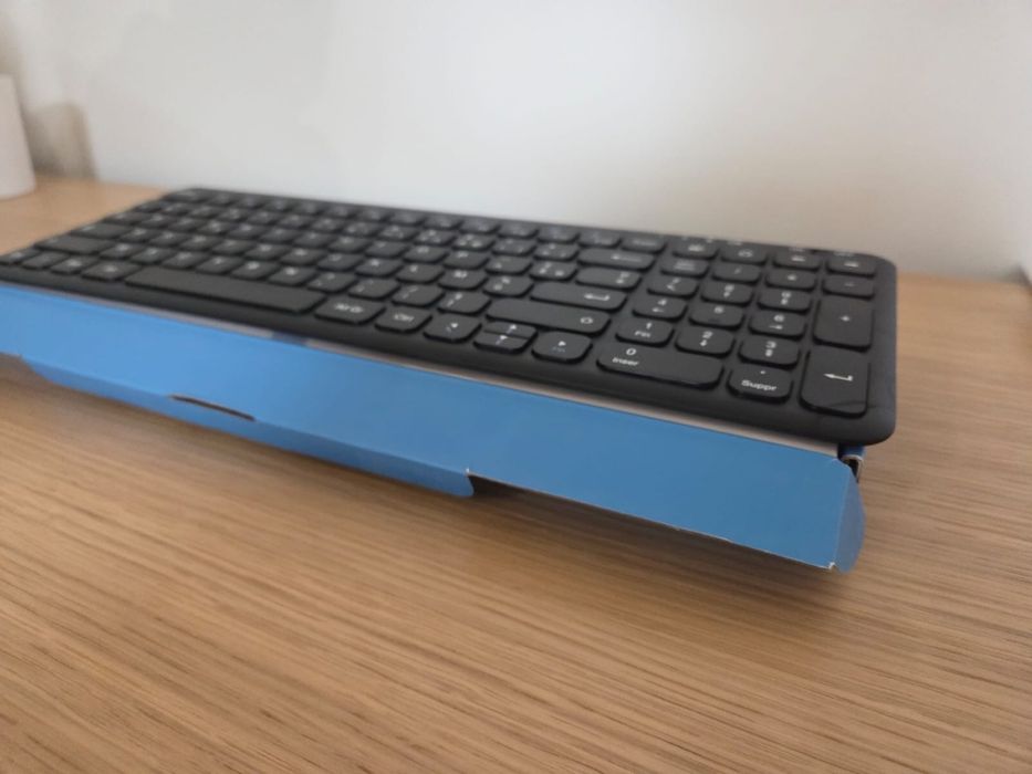 Teclado wireless EK003 Omoton