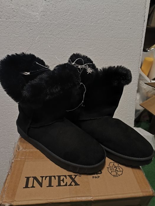 Уггі Pepperts, Уггі Jette, Уггі-тапки Esmara