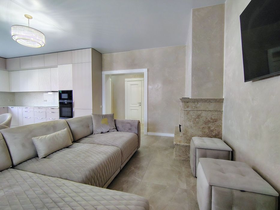 Продаж будинку з каміном у с.Путрівка!