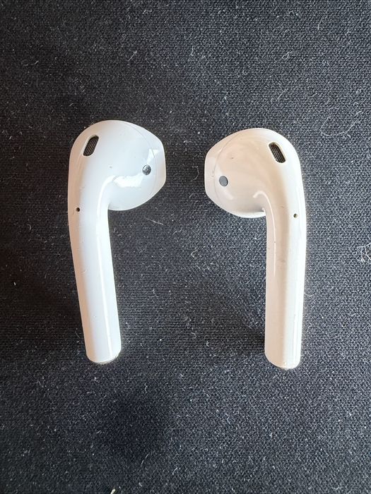 Apple airpods 2 em otimo funcionamento